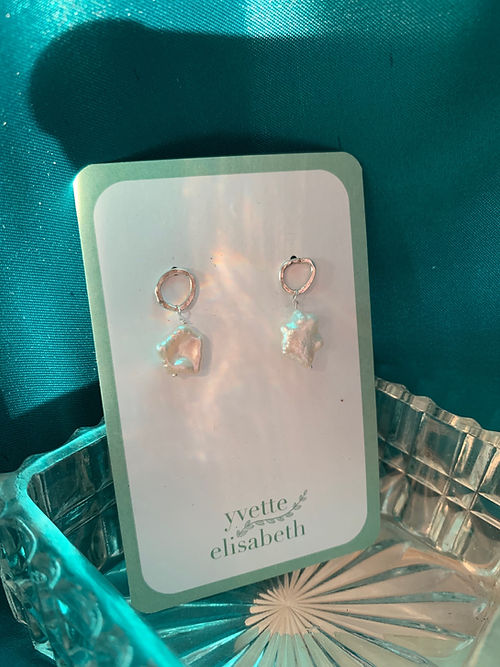 Fresh Water Pearl Mini Drops